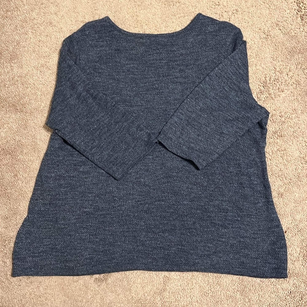 C J Banks Top Size 2X - Picture 3 of 4